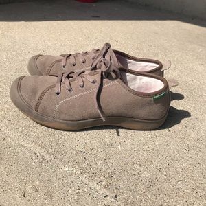 New Balance 120713 size 7.5 color Henderson Pine